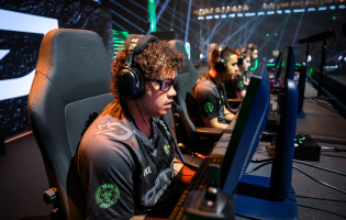 Call of Duty League Şampiyona Hafta Sonu 2026: Riyadh Falcons, Los Angeles Thieves'a s&uuml;rpriz bir yenilgi verdi