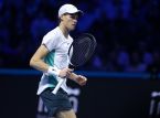 Jannik Sinner, ATP Finalleri açılış maçında sakatlanan Auger-Aliassime'yi yendi