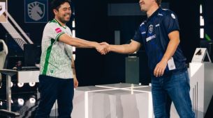 Magnus Carlsen, heyecan verici yarı finalin ardından Esports Dünya Kupası Satranç finallerinde Alireza Firouzja ile karşı karşıya geliyor