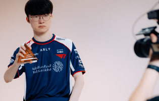 Esports D&uuml;nya Kupası 2026: League of Legends etkinliği bug&uuml;n başlıyor, işte a&ccedil;ılış ma&ccedil;ları
